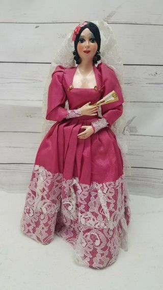 Vintage Hard Plastic Spanish Bride Doll Painted With Veil Fan