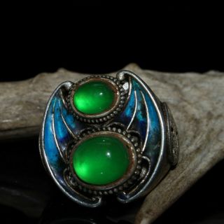 Chinese Old Craft Made Old Tibetan Silver Emerald Inlaid Ring