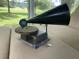 Rare Antique Jeannette Toy Horn Phonograph 78 Rpm Gramophone C1917