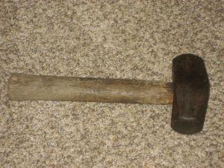 Antique/vintage 3 Lb.  Sledge Hammer Mini Sledge.  Short Handle Made In U.  S.  A.