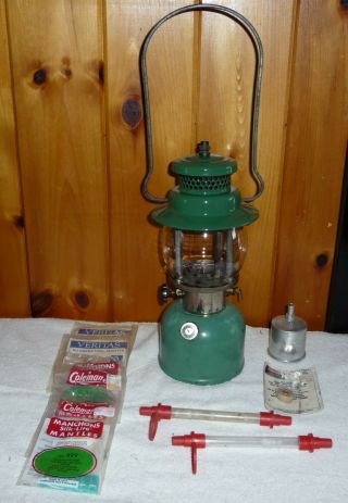 Vintage 1947 Coleman 242b Lantern Sunshine Of The Night Sport - Lite Garage Find