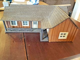K - Line L Shape Ranch House For 0/027 Scale Gauge Trains Display