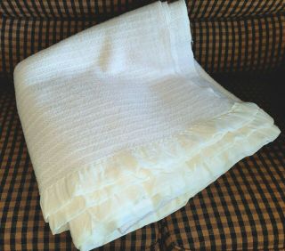 Waffle Weave Satin Trim Thermal Blanket White 85x82 Soft Fluffy Vintage