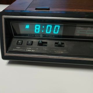 Vintage GE General Electric Alarm Clock Radio Blue LED Electronic Model 7 - 4665B 3