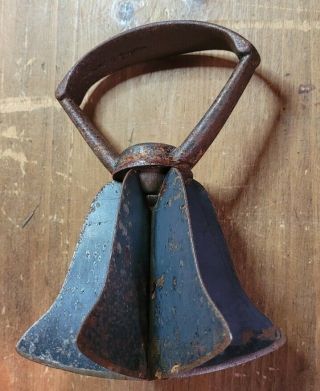 Late 1800s Antique Cast Iron 6 Blade Bell Shaped Kitchen Chopper Dough Cutter