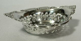 Gorham Sterling Silver Pierced Oval Cromwell Nut Dish 3 7/8 Inches 22 GR 2