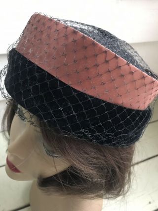 Ladies Vintage Hat Black Velvet Neumann Endler Luxor Carol Ann Brown Sash Nettin