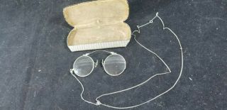 1/10 14k Gold Filled Spectacles With Chain &case Ornate