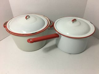 2 Farmhouse White And Red Enamelware Stock Pot And Large Sauce Pan With Lids