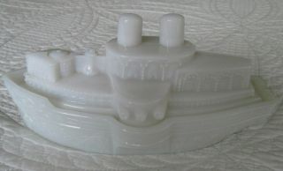 Antique Milk Glass Battleship Maine Covered Candy Bonbon Or Condiment Dish