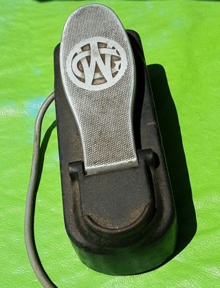 Antique Willcox And Gibbs Sewing Machine Foot Pedal Cast Iron - 115v