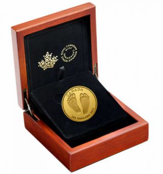 Canada 2017 $200 Welcome To The World Baby Feet Baby Gift Pure Gold Coin