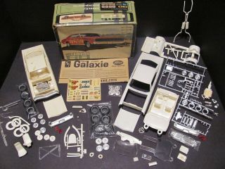 Two Vintage Built Amt 1968 Ford Galaxie Xls - 1/25 Scale Model Kits,  Need Work