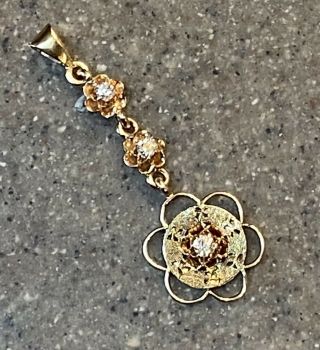 Vintage Antique 14k Yellow Gold Diamond Flower Filigree Pendant For A Necklace