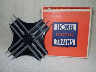 Vintage Lionel Train 90 Degree O - 27 Crossover Track Piece 1021 W/ Box