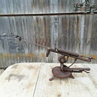 Antique Chamberlin Cartridge & Target Co.  Clay Pigeon Thrower The Expert