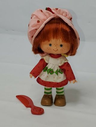 Vintage Strawberry Shortcake Doll With Comb