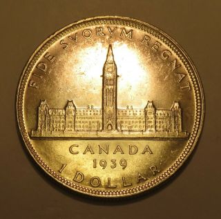 (( (world Silver - - Unc.  1939 Canadian Dollar)) )
