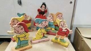 Antique Walt Disney Wooden Snow White & The 7 Dwarfs Figures Set Of Seven