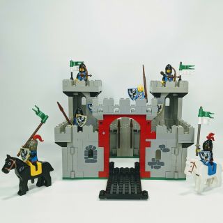 Vintage Lego 6073 Legoland Black Knight’s Castle No Instructions No Box