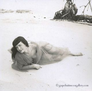 Vintage 1954 Bettie Page Contact Print Photo Two Image Hand Signed Bunny Yeager 3