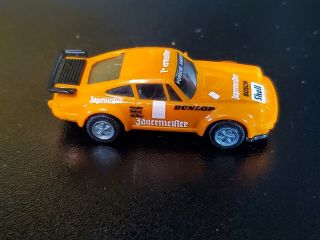 Herpa Porsche 930 Turbo (orange) - 1:87 Ho Scale