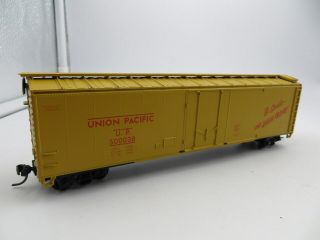 Ho Scale Roundhouse Union Pacific 50ft " Streamliner " Boxcar 500038 W/kadees