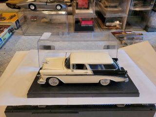 1956 Chevy Nomad Wagon 1:25 Scale Model W/o Display Case Built