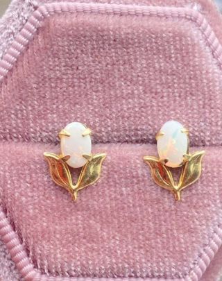 Vintage Unique Solid 14k Gold Opal Earrings