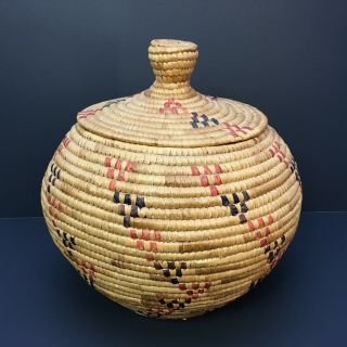 Antique Large Lidded Yupik Inuit Alaskan Native Indian Basket w/Knob 2