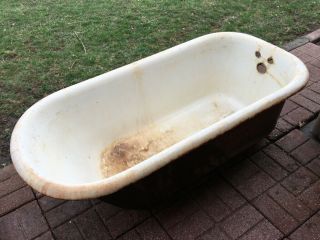 Antique 4.  5 Ft Porcelain Claw Foot Bath Tub Cast Iron Roll Top In Indiana