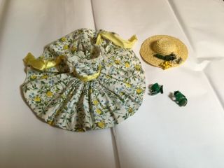 Vintage 1961 Madame Alexander Cissette Polished Cotton Dress,  Hat And Shoes
