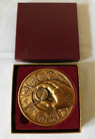 1999 Standing The Test Of Time Medal Bronze Round Calendar