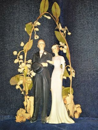 Antique Vintage Bisque Cake Topper Bride And Groom 1920s With Wreath