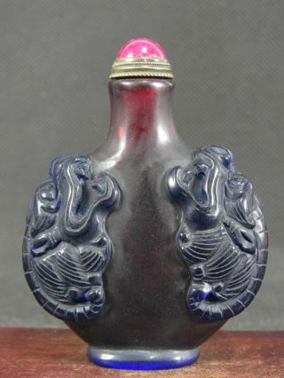 Chinese Two Dragon Ears Carved Peking Glass Snuff Bottle