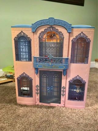 Vintage Barbie Grand Hotel Foldable Doll House With Phone Etc