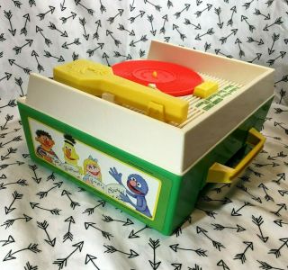 Vintage 1984 Fisher - Price Sesame Street Record Player with all Five Records 2