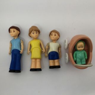 Little Tikes Dollhouse Family With Baby And Carriage Stroller