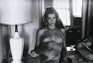 1970s Vintage Helmut Newton Female Nude Woman Motel Room Duotone Photo Art 8x10