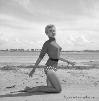Bunny Yeager 1954 Pin - Up Camera Negative Pretty Bottled Blonde Seaside Pose Fun