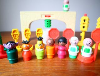 Vintage Fisher Price Sesame Street Little People Play Toys