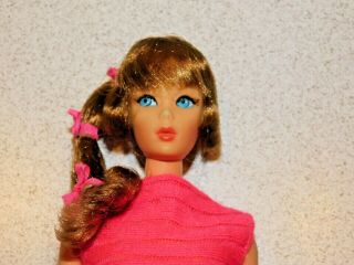 Barbie: Vintage Ash Blonde Side Ponytail Talking Barbie Doll
