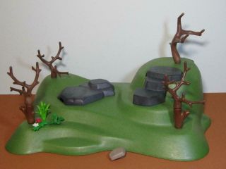 Playmobil Castle Pirate Cave Green Base Trap Door Tree Flower Rocks 15pc Set