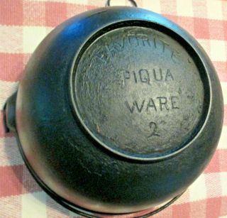 Antique Vintage Favorite Piqua Ware Cast Iron 2 Scotch Bowl Pot Bail Handle