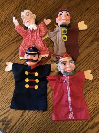4 Mr.  Mister Rogers Neighborhood Vintage Hand Puppets