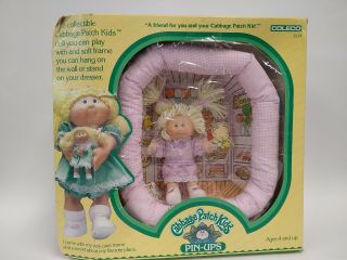 Open Box 1983 Coleco Cabbage Patch Kids Pin - Ups Candi Jilly & Her Sweet Shop