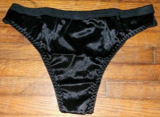 Vintage Signature Style Black Liquid Satin Thong Panties L/7 (0383)