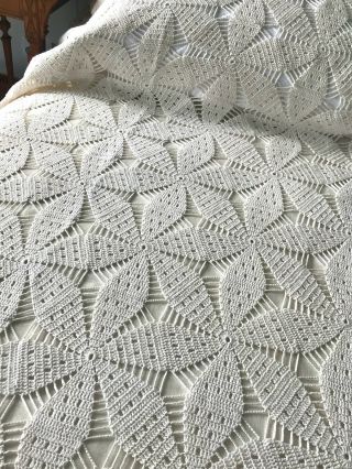 Antique Hand Filet Crochet Lace Bedspread Star Pattern Oatmeal Cotton