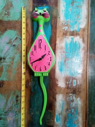 Vintage Cat Clock Moving Tail Moving Eyes Pink & Green Perfect Unique