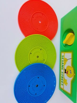 Vintage 1984 Fisher - Price Sesame Street Record Player W/ 4 Records 2
